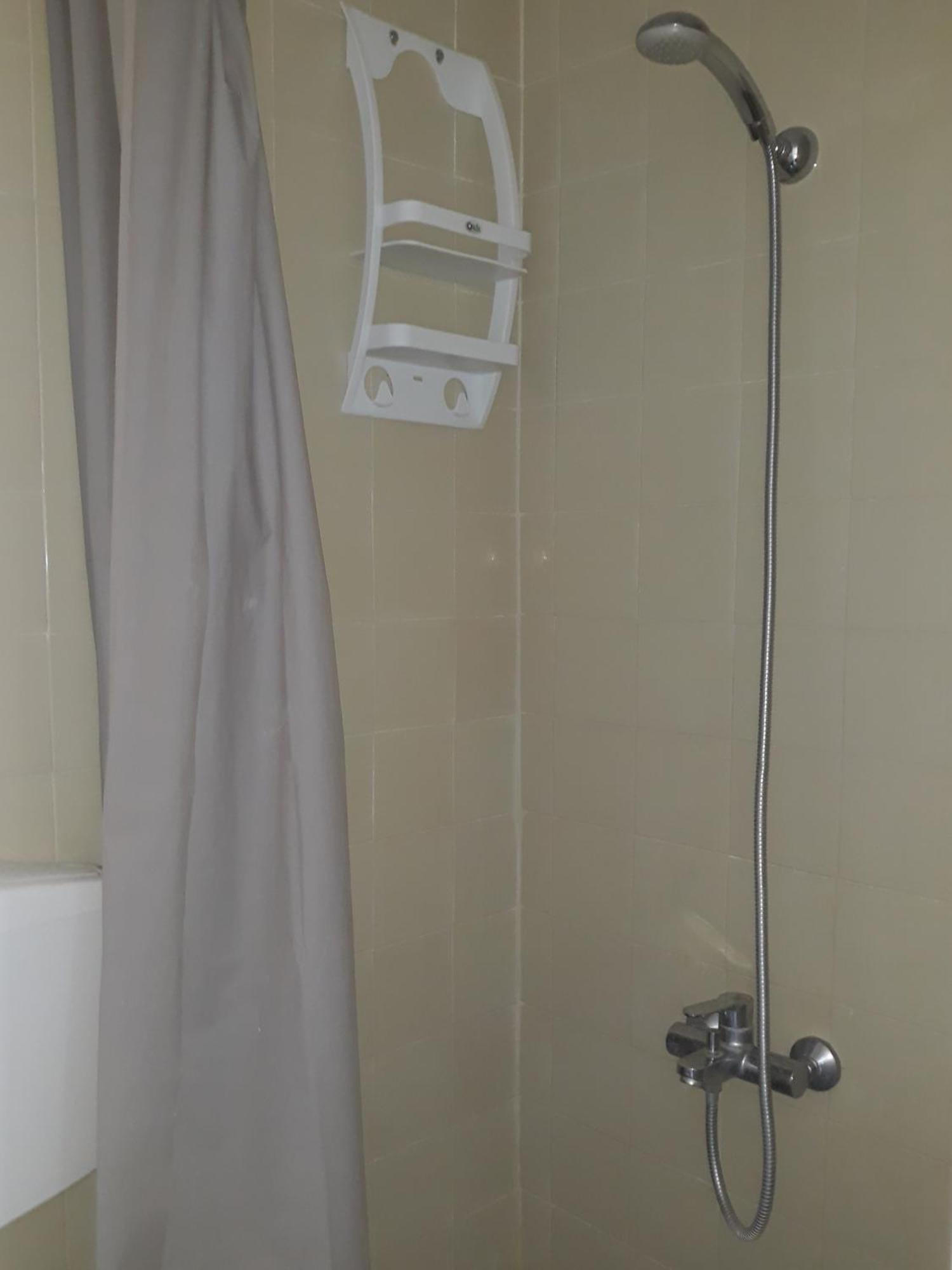 Christos Rooms Palaiochora Phòng bức ảnh