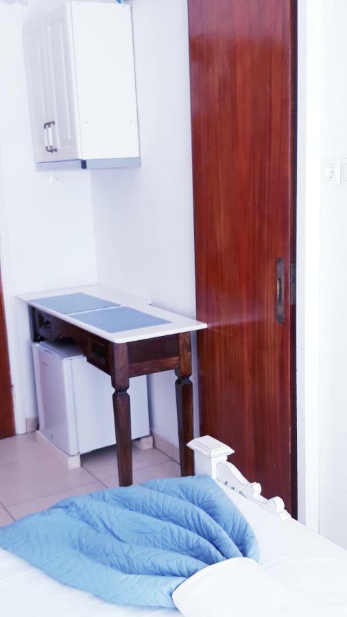 Christos Rooms Palaiochora Ngoại thất bức ảnh