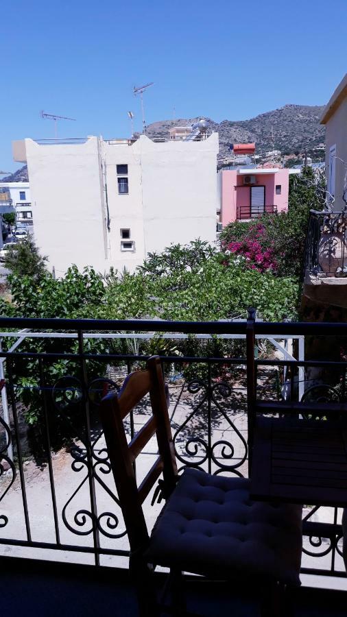 Christos Rooms Palaiochora Ngoại thất bức ảnh